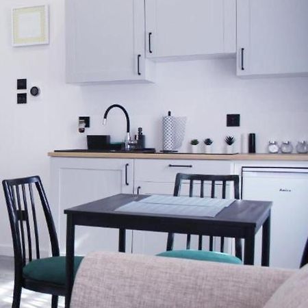 Apartament Z Historia Еленя-Гура Экстерьер фото