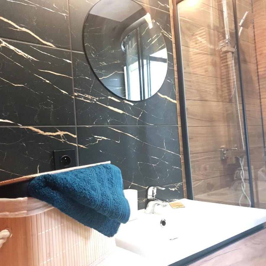 Apartament Z Historia Еленя-Гура Экстерьер фото